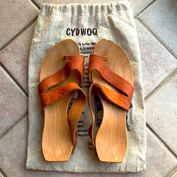 Cydwoq Shoes - Cydwoq Revolt Sandals